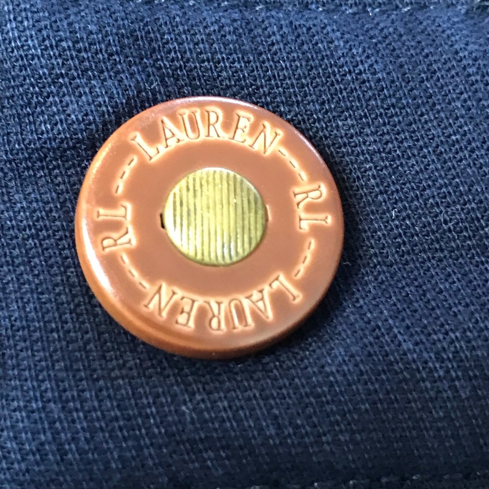 Lauren Ralph Lauren Pencil Skirt. Size 6 - Picture 2 of 8